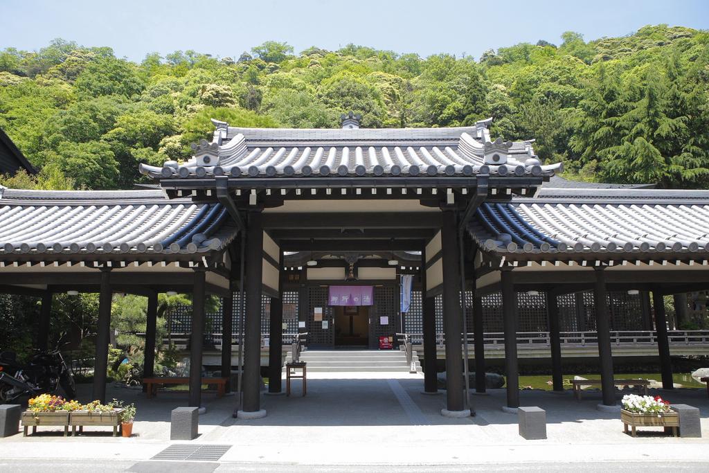 Отель Oyado Hakusan Hyogo Экстерьер фото