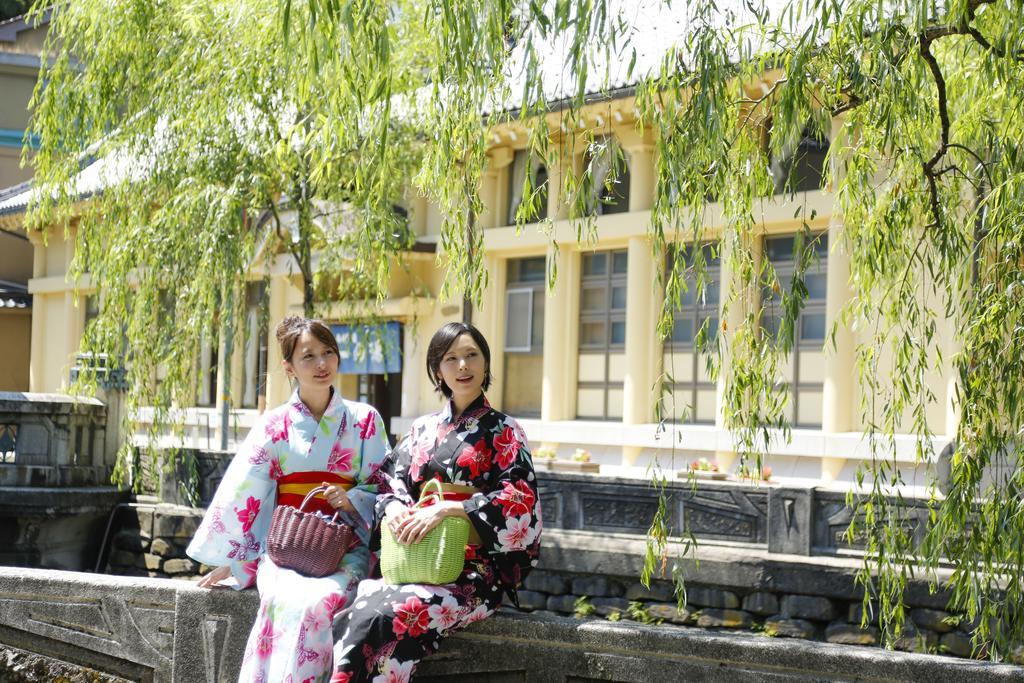 Отель Oyado Hakusan Hyogo Экстерьер фото